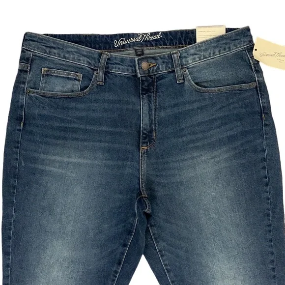 Universal Thread Indigo Cropped Jeans - Picture 3 of 13
